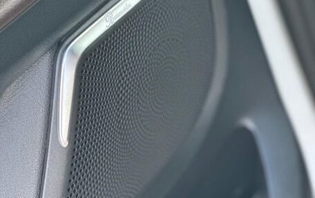 Mercedes-Benz V-Класс, 2018 год, 5 200 000 рублей, 25 фотография