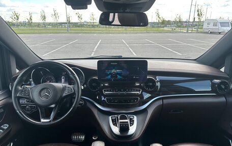 Mercedes-Benz V-Класс, 2018 год, 5 200 000 рублей, 22 фотография