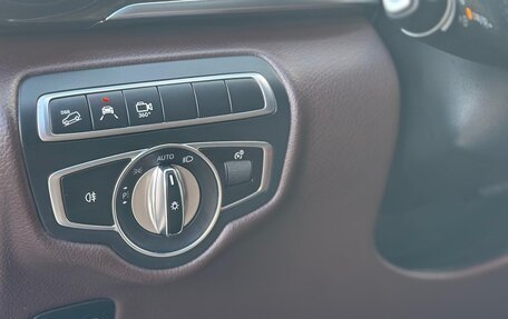 Mercedes-Benz V-Класс, 2018 год, 5 200 000 рублей, 26 фотография
