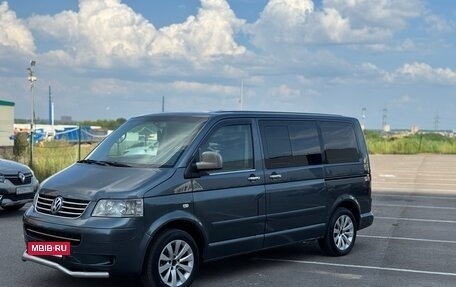 Volkswagen Multivan T5, 2004 год, 1 350 000 рублей, 20 фотография