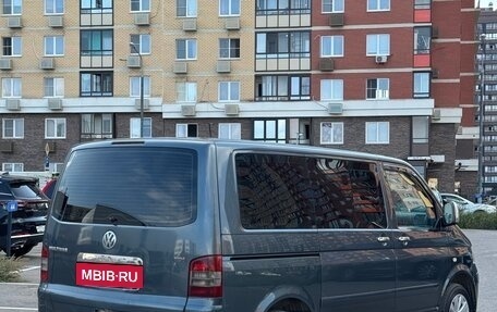 Volkswagen Multivan T5, 2004 год, 1 350 000 рублей, 28 фотография