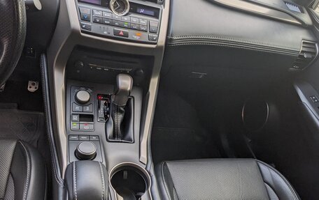 Lexus NX I, 2014 год, 2 950 000 рублей, 9 фотография