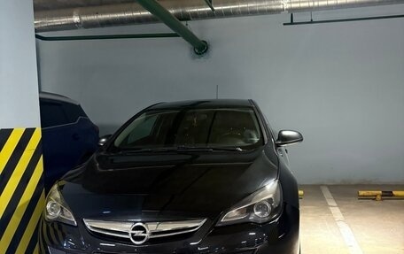 Opel Astra J, 2012 год, 500 000 рублей, 1 фотография