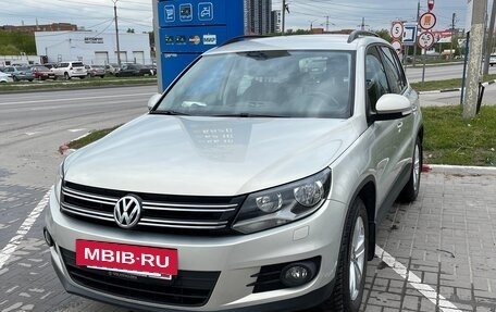 Volkswagen Tiguan I, 2011 год, 1 280 000 рублей, 2 фотография