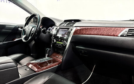 Toyota Camry, 2013 год, 1 734 000 рублей, 18 фотография