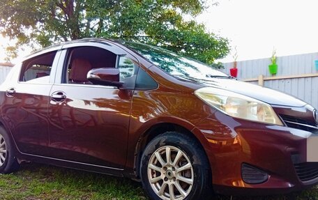 Toyota Vitz, 2012 год, 700 000 рублей, 2 фотография