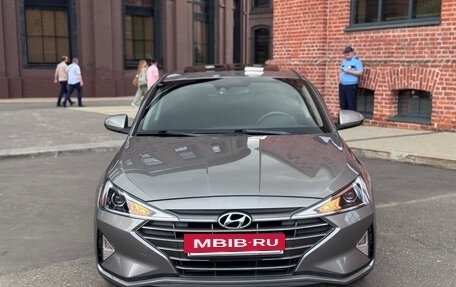 Hyundai Elantra VI рестайлинг, 2020 год, 1 550 000 рублей, 21 фотография