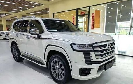 Toyota Land Cruiser, 2022 год, 7 850 000 рублей, 2 фотография
