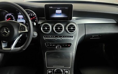 Mercedes-Benz C-Класс, 2018 год, 3 047 000 рублей, 11 фотография