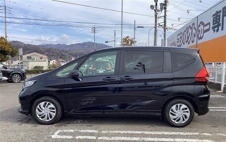 Honda Freed II, 2022 год, 1 338 000 рублей, 2 фотография