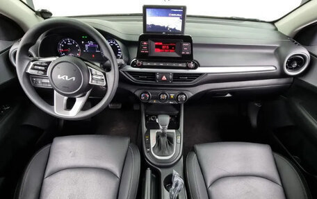 KIA K3, 2021 год, 1 365 000 рублей, 10 фотография