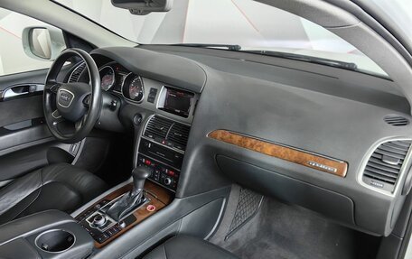 Audi Q7, 2012 год, 1 693 000 рублей, 9 фотография