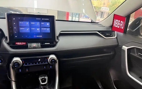 Toyota RAV4, 2022 год, 2 040 027 рублей, 14 фотография