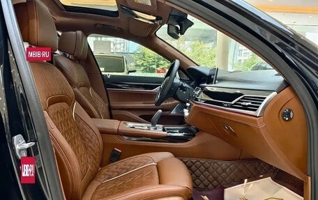BMW 7 серия, 2022 год, 8 350 000 рублей, 8 фотография