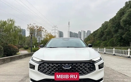 Ford Mondeo, 2022 год, 1 950 000 рублей, 2 фотография