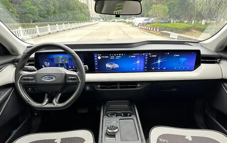 Ford Mondeo, 2022 год, 1 950 000 рублей, 13 фотография