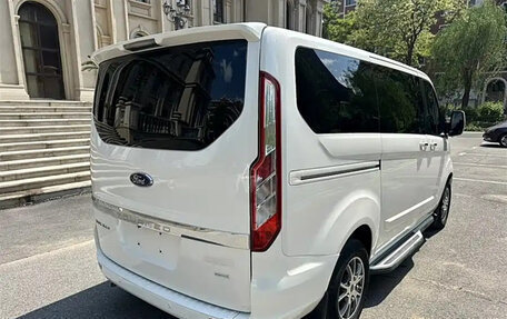 Ford Tourneo Custom I рестайлинг, 2020 год, 2 285 000 рублей, 10 фотография