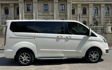 Ford Tourneo Custom I рестайлинг, 2020 год, 2 285 000 рублей, 11 фотография