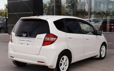 Honda Fit III, 2010 год, 805 000 рублей, 5 фотография