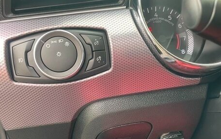 Ford Mustang VI рестайлинг, 2020 год, 2 990 000 рублей, 17 фотография