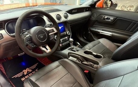 Ford Mustang VI рестайлинг, 2021 год, 3 260 000 рублей, 7 фотография