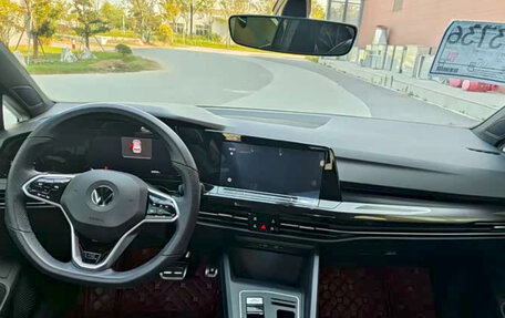Volkswagen Golf VIII, 2022 год, 1 733 999 рублей, 8 фотография