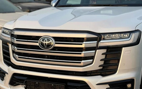 Toyota Land Cruiser, 2025 год, 10 200 000 рублей, 3 фотография