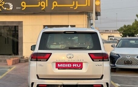 Toyota Land Cruiser, 2025 год, 10 200 000 рублей, 5 фотография