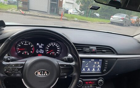 KIA Rio IV, 2018 год, 1 325 000 рублей, 3 фотография