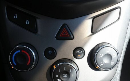 Chevrolet Aveo III, 2012 год, 620 000 рублей, 10 фотография