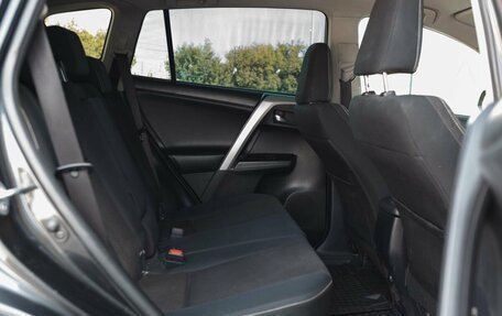 Toyota RAV4, 2015 год, 2 350 000 рублей, 20 фотография