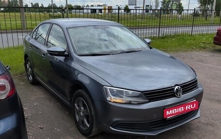 Volkswagen Jetta VI, 2013 год, 1 200 000 рублей, 4 фотография