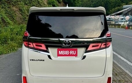 Toyota Vellfire II, 2021 год, 3 890 777 рублей, 5 фотография