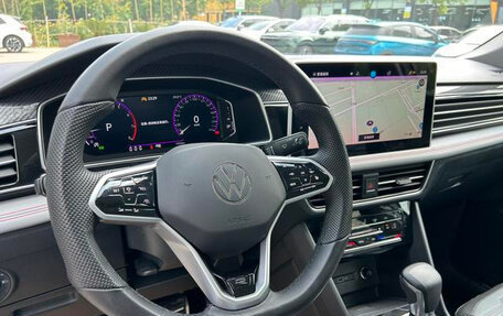 Volkswagen Tiguan II, 2022 год, 2 860 001 рублей, 9 фотография