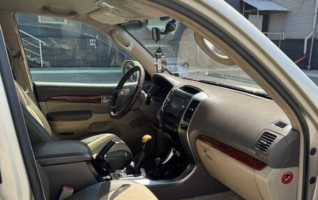 Toyota Land Cruiser Prado 120 рестайлинг, 2008 год, 2 755 000 рублей, 27 фотография