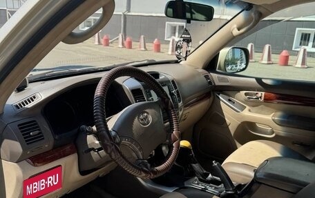 Toyota Land Cruiser Prado 120 рестайлинг, 2008 год, 2 755 000 рублей, 24 фотография