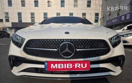 Mercedes-Benz CLS, 2022 год, 4 150 000 рублей, 2 фотография