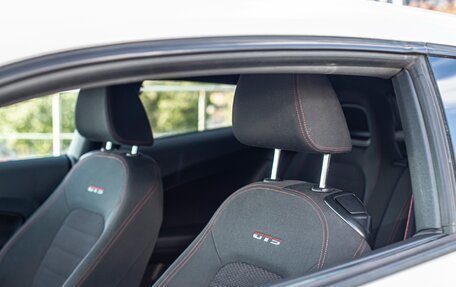 Volkswagen Scirocco III рестайлинг, 2013 год, 1 150 000 рублей, 14 фотография