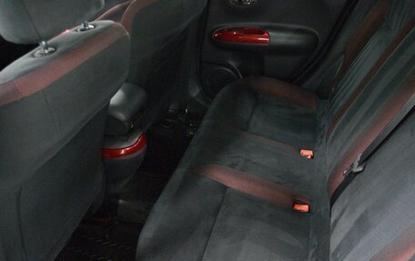 Nissan Juke II, 2011 год, 946 000 рублей, 11 фотография