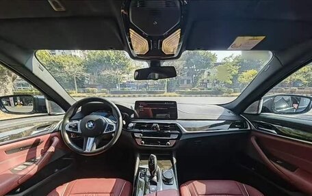 BMW 5 серия, 2021 год, 4 000 010 рублей, 7 фотография