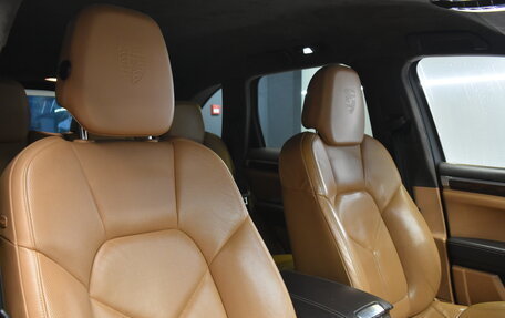 Porsche Cayenne III, 2011 год, 1 900 000 рублей, 24 фотография