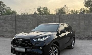 Toyota Highlander, 2025 год, 4 785 000 рублей, 2 фотография