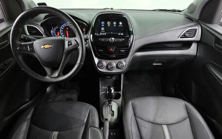 Chevrolet Spark IV, 2020 год, 865 000 рублей, 6 фотография