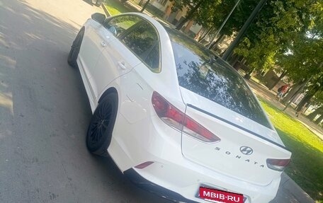 Hyundai Sonata VII, 2019 год, 1 760 000 рублей, 2 фотография