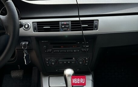 BMW 3 серия, 2006 год, 800 000 рублей, 11 фотография