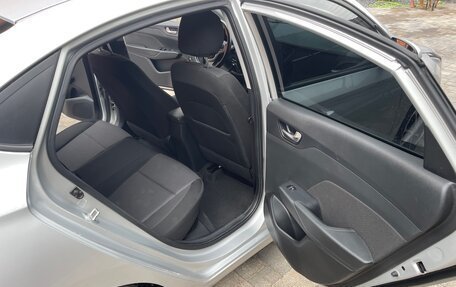 Hyundai Solaris II рестайлинг, 2019 год, 1 350 000 рублей, 14 фотография