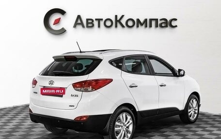 Hyundai ix35 I рестайлинг, 2012 год, 865 000 рублей, 2 фотография