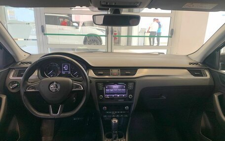 Skoda Rapid I, 2018 год, 1 350 000 рублей, 12 фотография