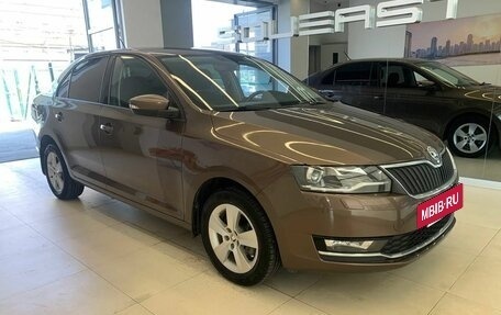 Skoda Rapid I, 2018 год, 1 350 000 рублей, 3 фотография