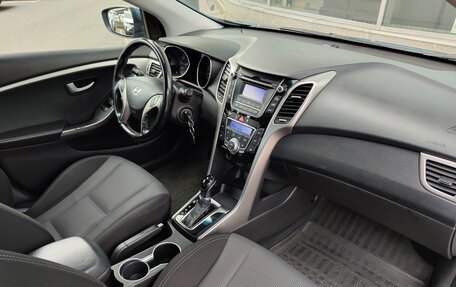 Hyundai i30 II рестайлинг, 2013 год, 869 000 рублей, 9 фотография